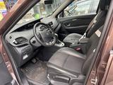 Renault megane scenic - Renault Megane mit Diesel-Antrieb: Limousine, Automatik