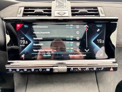 Fahrzeugabbildung DS Automobiles DS 7 Crossback 225 E-Tense Performance Line +