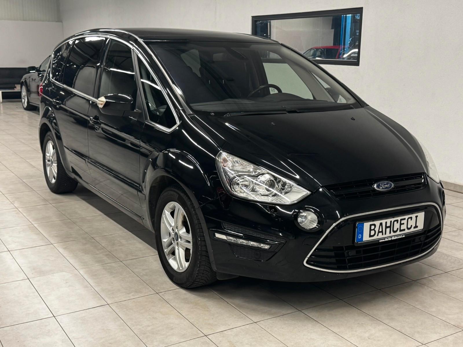Ford S-Max Titanium*Pano*7 Sitzer*Navi*Klima*PDC*SHZ*