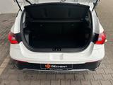 Hyundai i20 Trend 1.0l 100 PS Navi/SHZ! - Hyundai i20: Weiß
