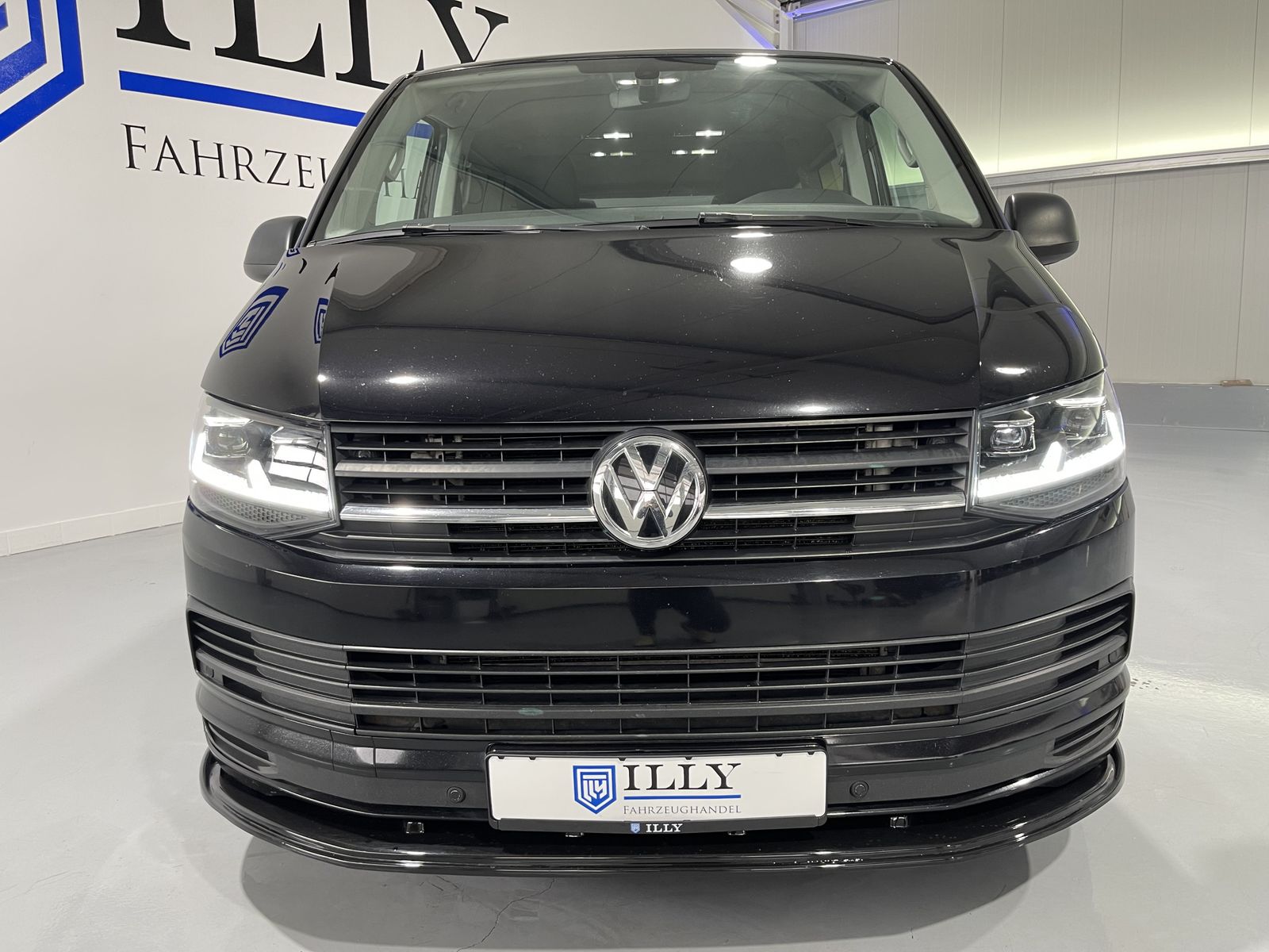 Fahrzeugabbildung Volkswagen T6 Multivan 6.1 2.0 TDI*Trendline*LED*Cam*AHK*
