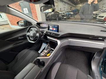 Peugeot 5008 - 10