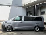 Opel Vivaro Lang Kamera Tempomat Navi 9-Sitzer AHK - Opel Gebrauchtwagen von 2022