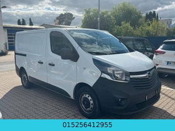 Opel Vivaro - 1