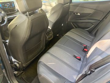 Peugeot 3008 - 8