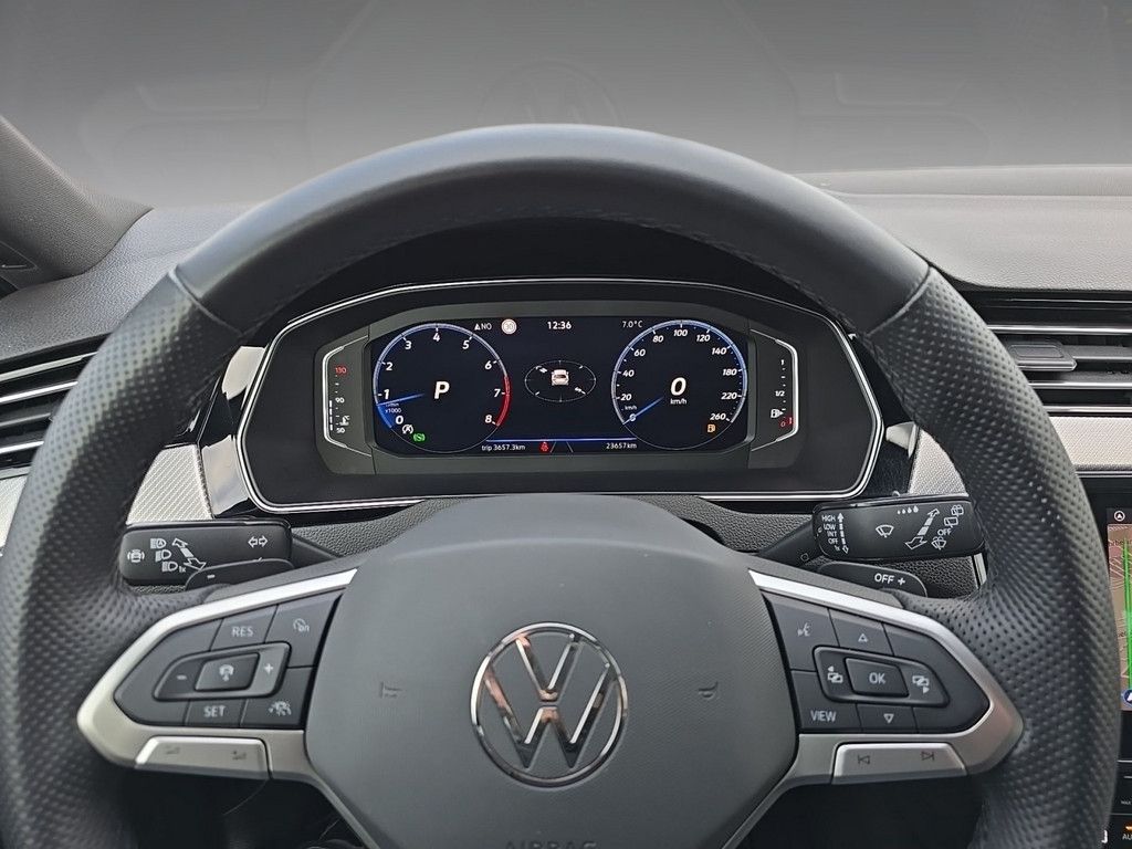 Volkswagen Passat Variant 1.5 TSI Elegance Elegance R-Line foto 12