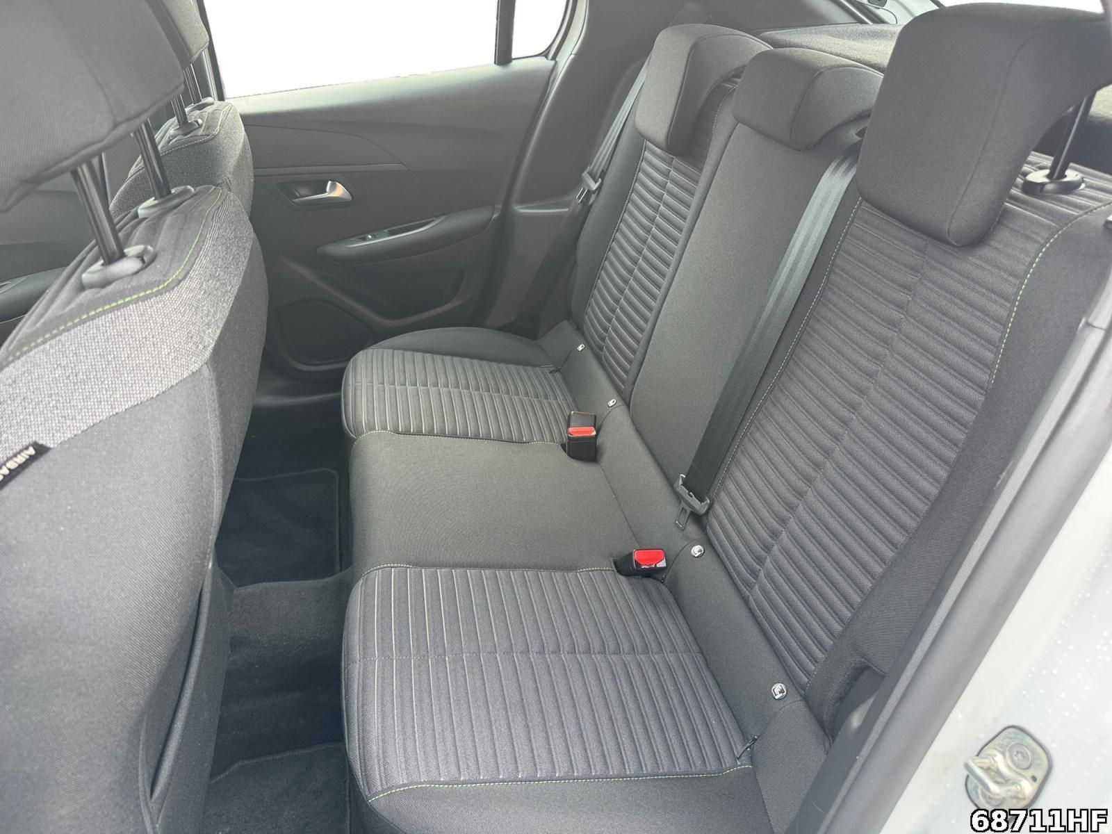 Fahrzeugabbildung Peugeot 208 1.2 PureTech 75, Active