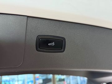 Porsche Cayenne - 11