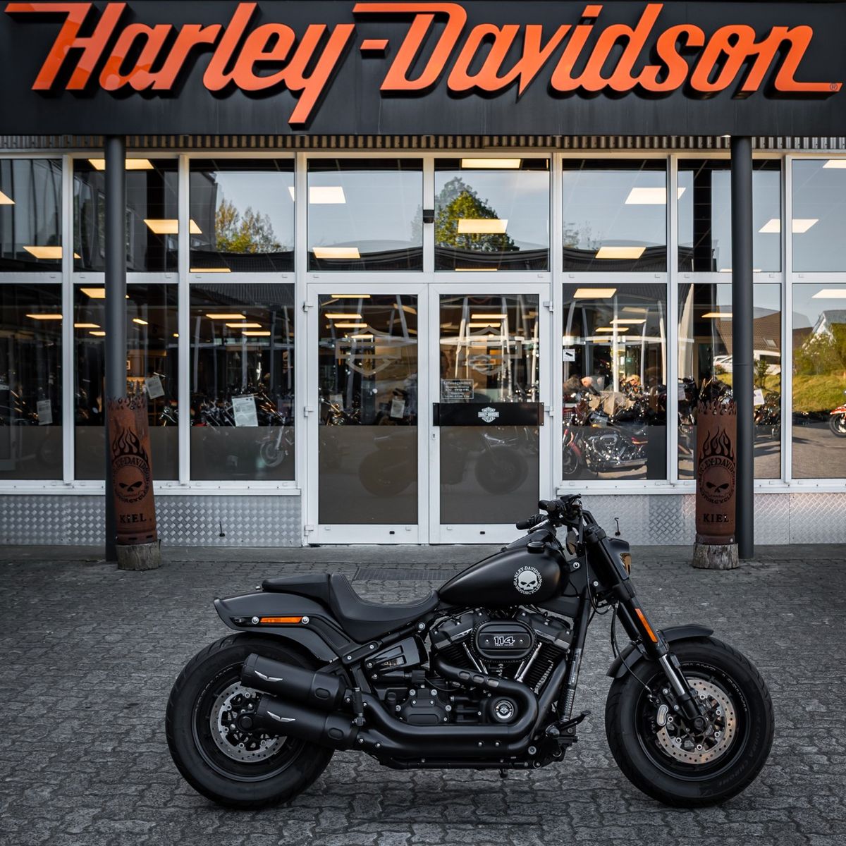 Fahrzeugabbildung Harley-Davidson FXFBS FAT BOB 114 CUI SOFTAIL - Penzl - Avon