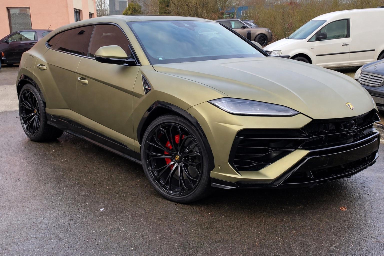 Lamborghini Urus 4.0 V8 PHEV SE/BANG & OLUFSEN/MATTE/MY26