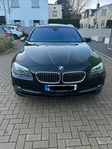 BMW 530d absolute Vollausstattung - BMW 530 aus 2011: Kombi