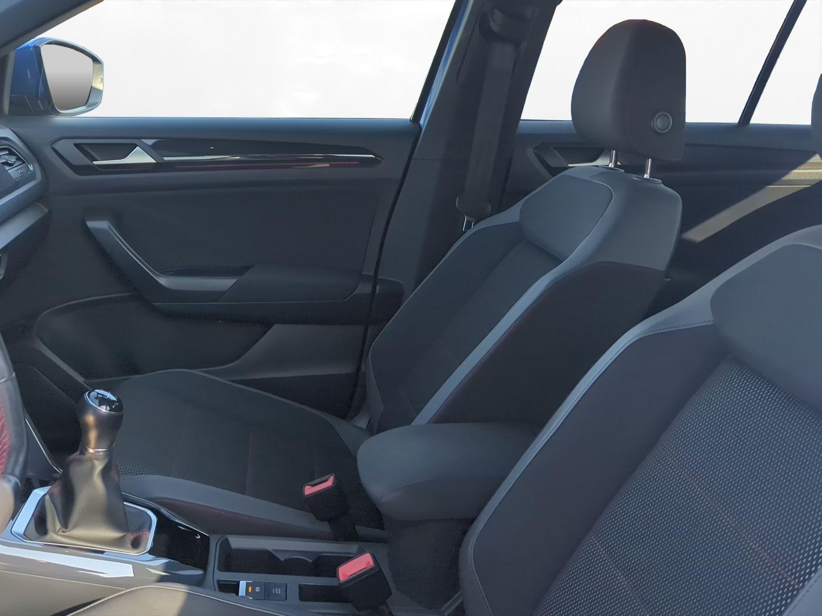 Volkswagen T-Roc Sport 1.5 l TSI LED SiHz