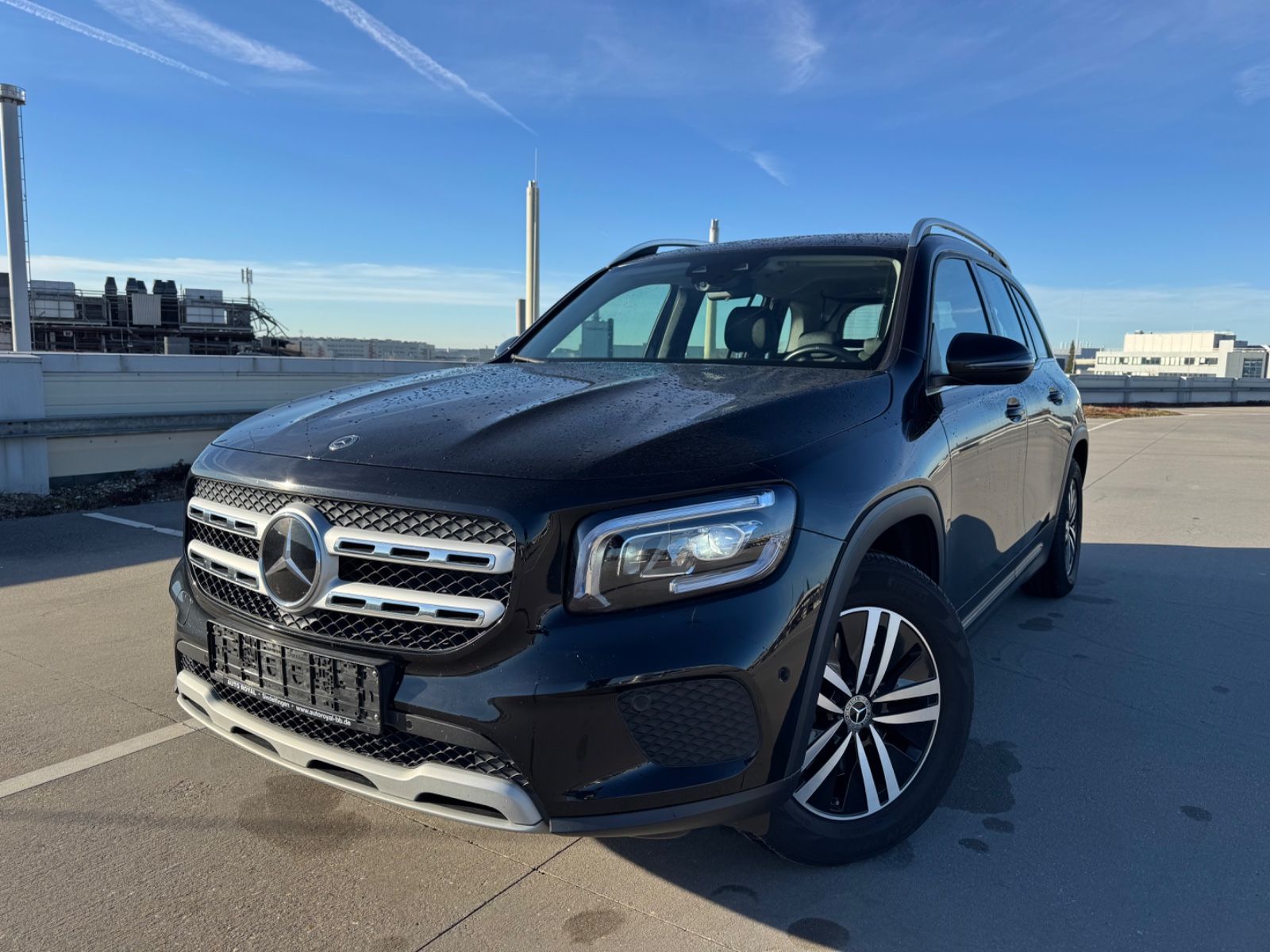 MERCEDES-BENZ GLB 220 d Style NAVI*LEDER*LED*AHK*ALU*ASSISTENZ