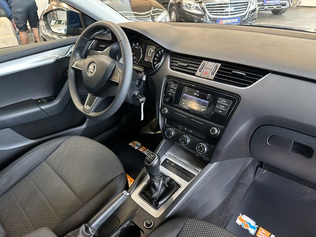 Skoda Octavia Combi Ambition *Klima*Radio*PDC*Isofix*