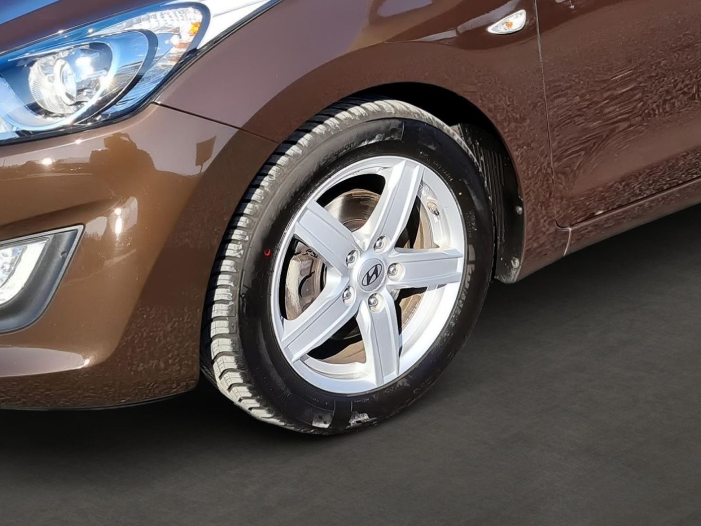 Fahrzeugabbildung Hyundai i30 YES! SILVER 1.6 GDI KLIMA+PDC+TEMPOMAT