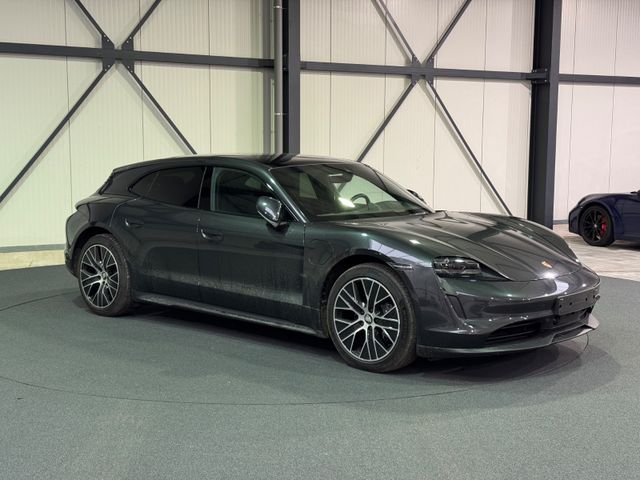 Porsche Taycan Sport Turismo Pano Matrix Bose ACC