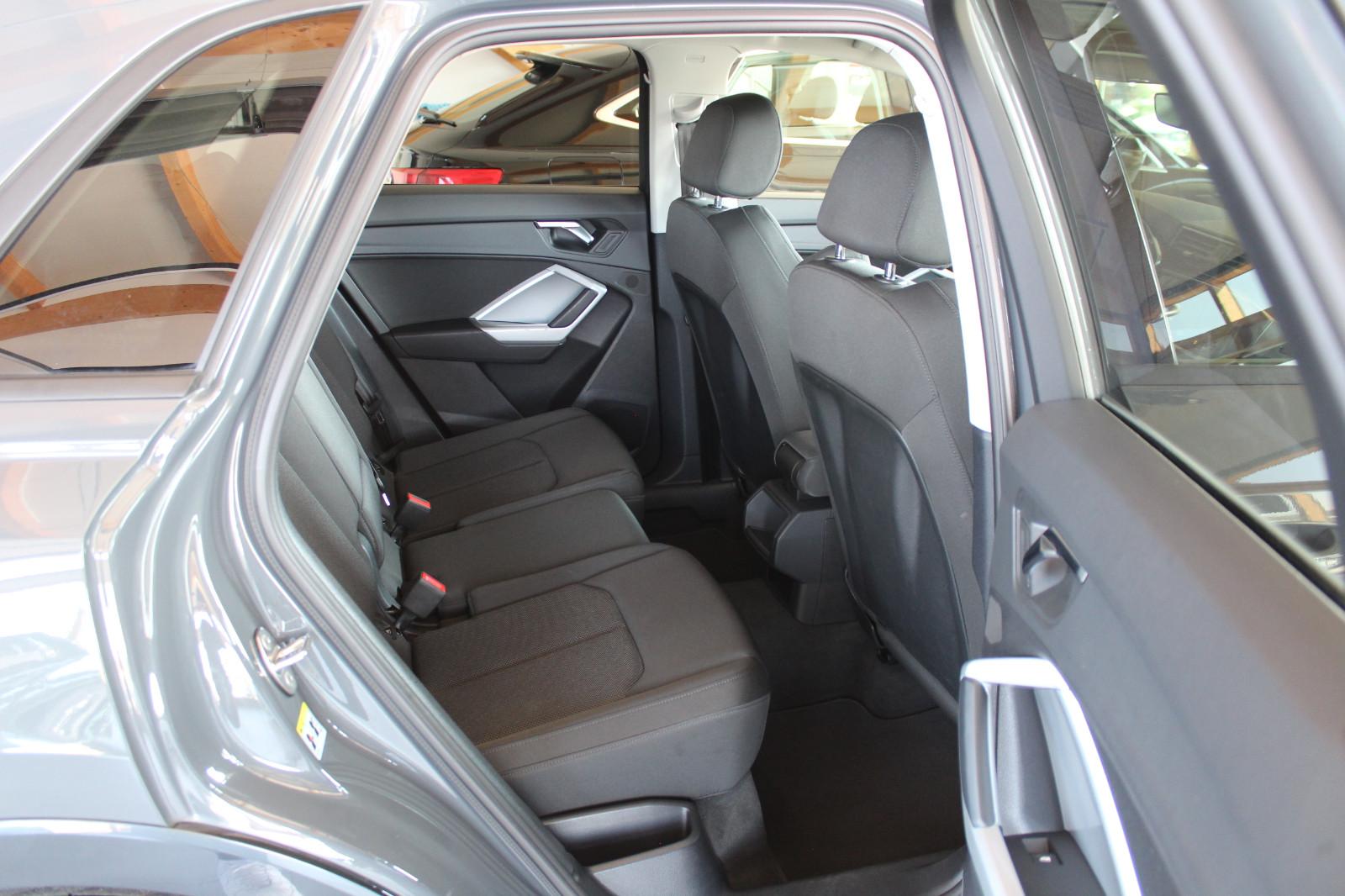Audi Q3 35 TDI S tronic advanced*NAVI*LED*VIRT*, миниатюра 12