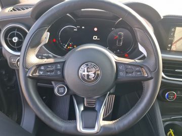 Alfa Romeo Stelvio Veloce Q4 2.0 Turbo 16V Kam.+KeyLess+SHZ