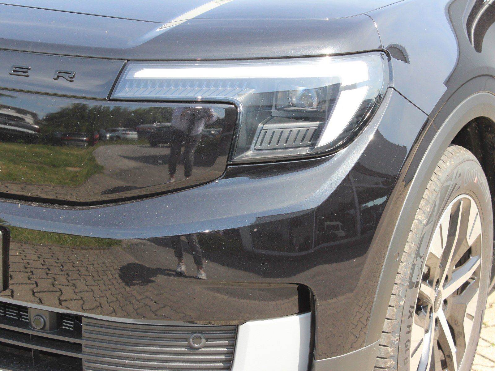 Fahrzeugabbildung Ford Explorer RWD