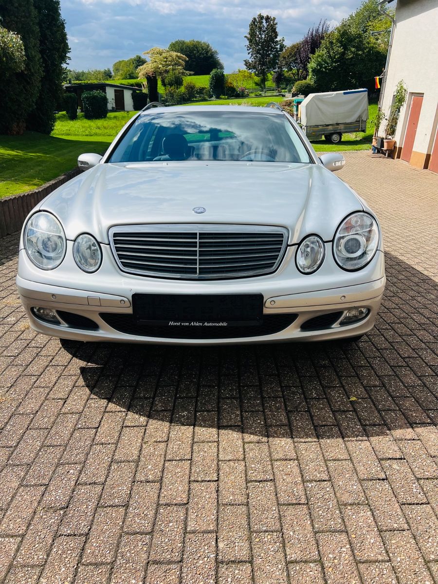 Mercedes Mercedes-Benz E 200 KOMPRESSOR T Automatik,Schiebe