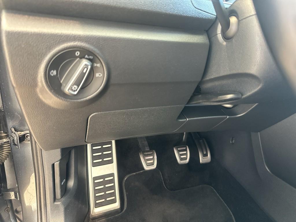 Volkswagen T-Roc 1.0TSI Active LED Navi StHz Kamera el.Heck, миниатюра 15