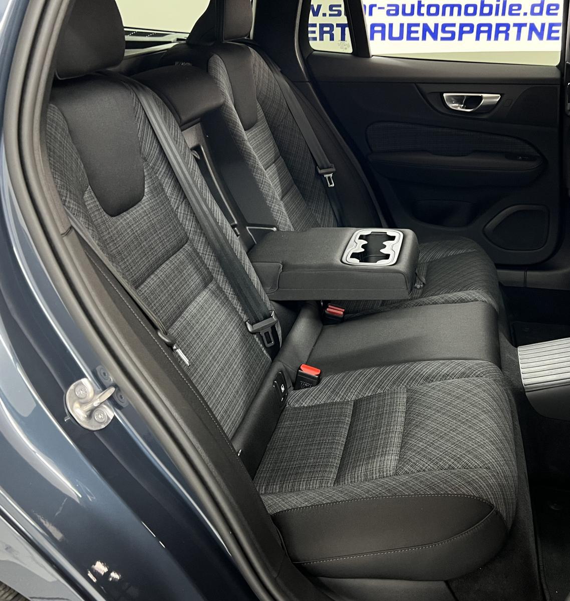 Volvo V60 Core 2,0 i Recharge Plug-In Hybrid T6 AWD E6, миниатюра 24