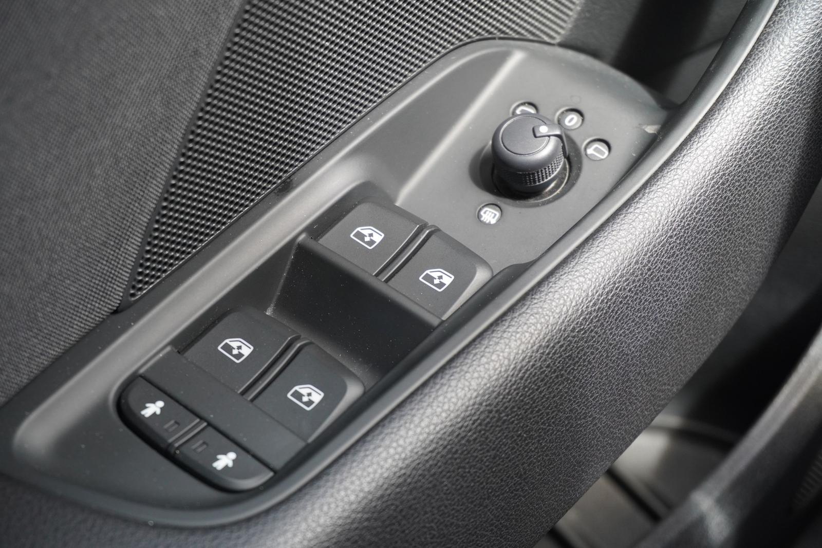 Audi A3 30 TFSI S-Line LED Navi Digitales Cockpit, миниатюра 20