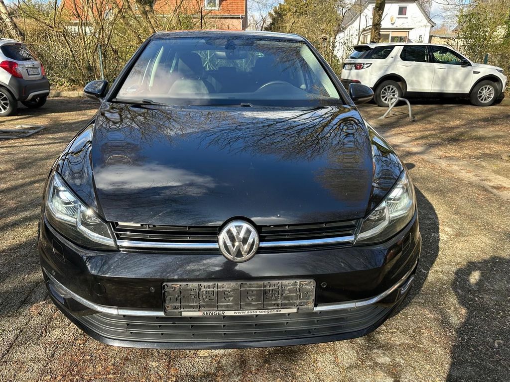 Image of Volkswagen Golf
