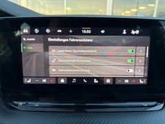 SKODA Octavia Combi 1.5 TSI  Sportline Matrix AHK Gar5