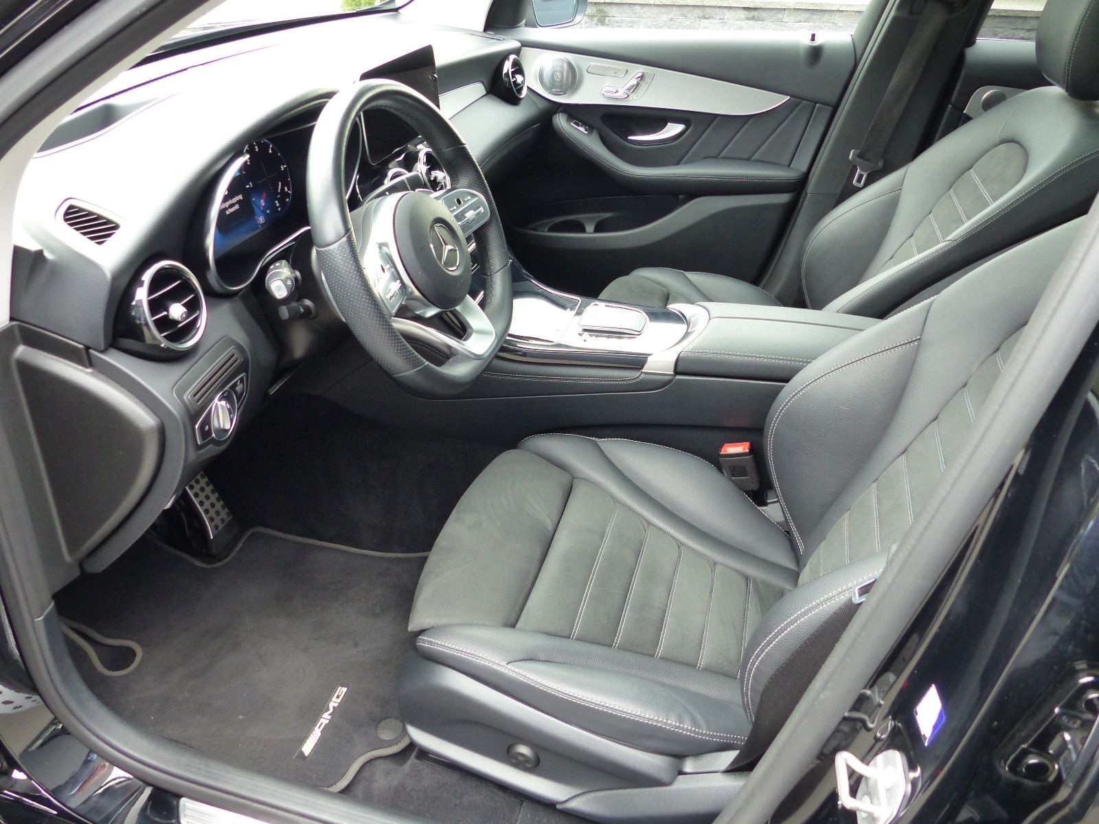 Fahrzeugabbildung Mercedes-Benz GLC 400 d 4Matic