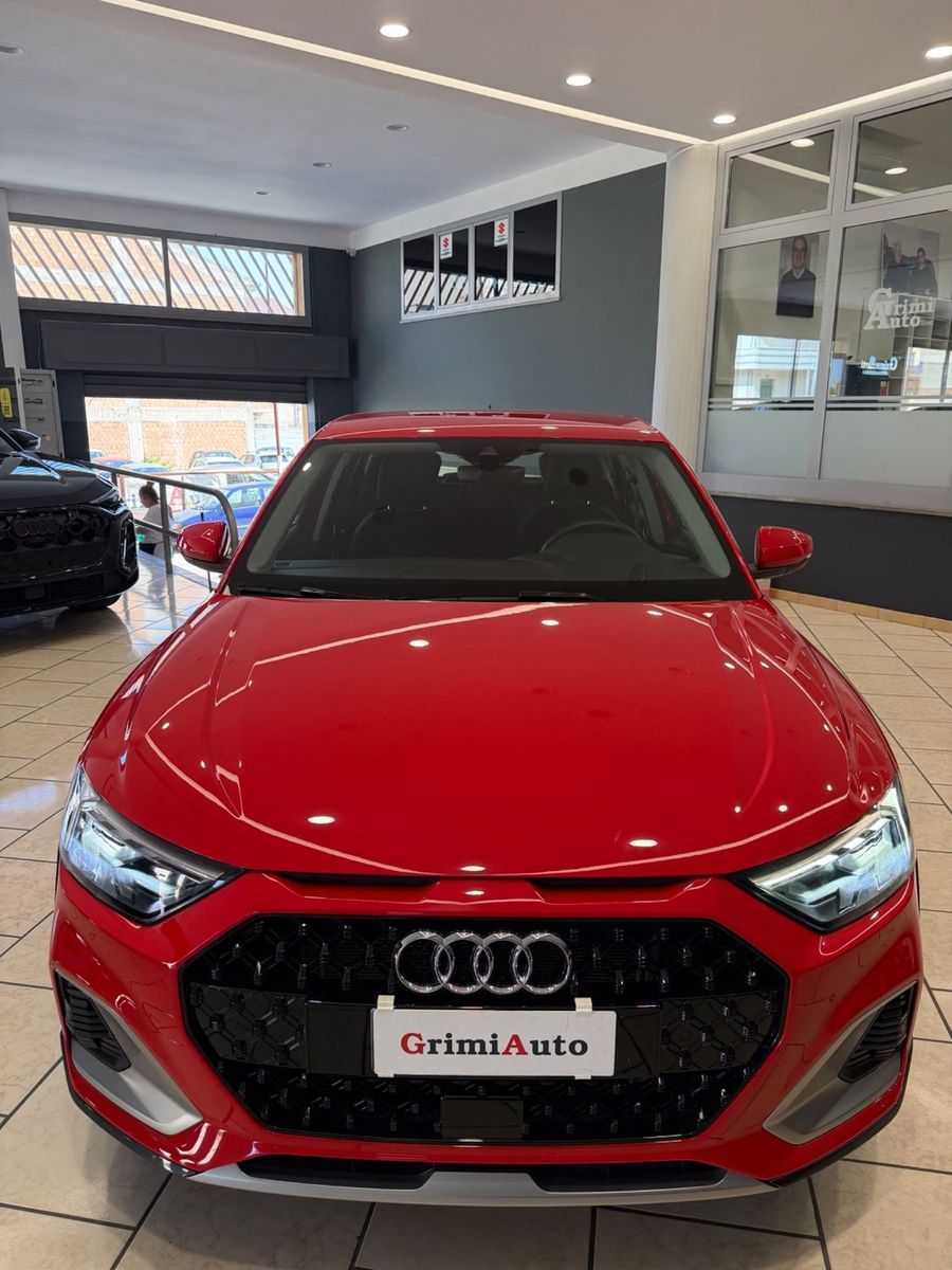 Other Audi A1 allstreet 30 TFSI Identity Contrast imagem 2