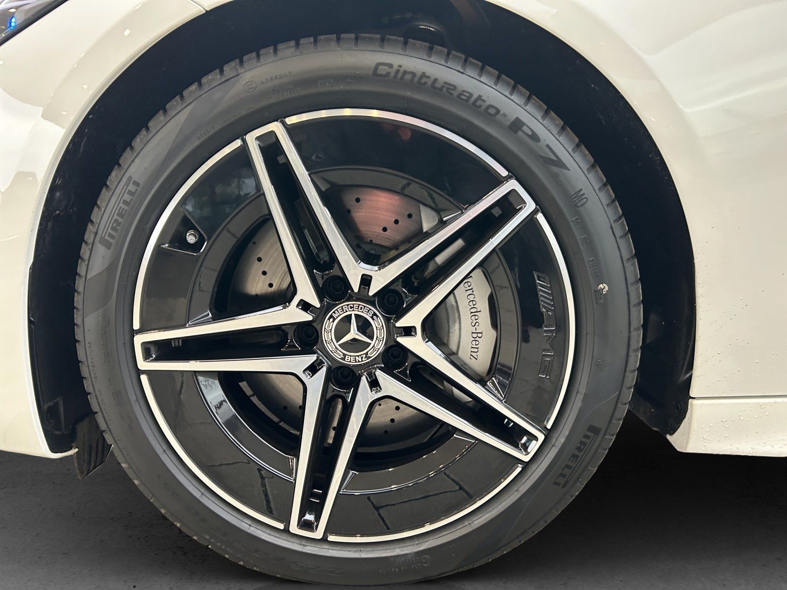 Fahrzeugabbildung Mercedes-Benz C 220 d T AMG Pano AHK Memory DISTRONIC Digital
