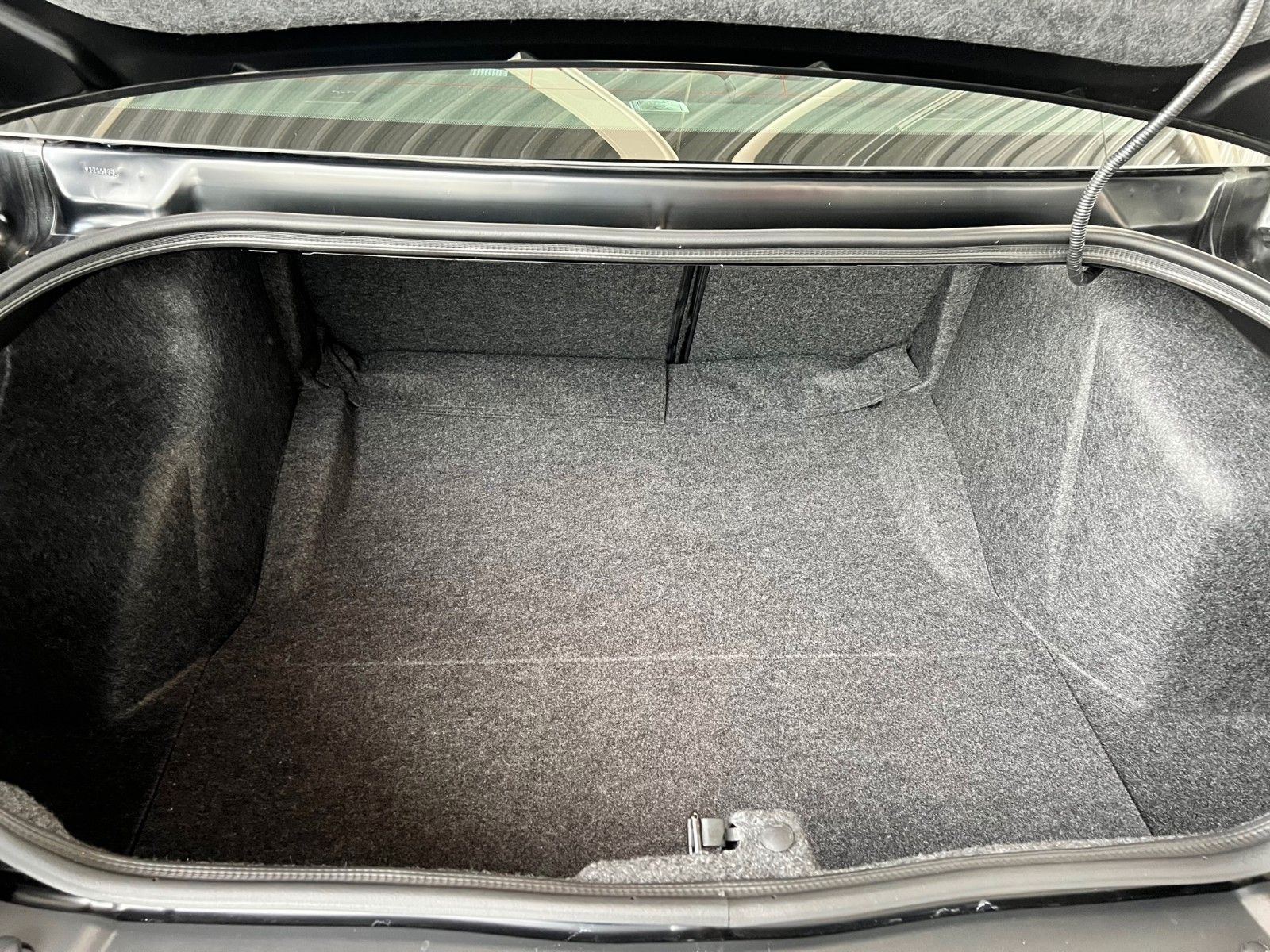 Fahrzeugabbildung Dodge Challenger SXT V6 Navi Carplay 1.Hand Unfallfrei