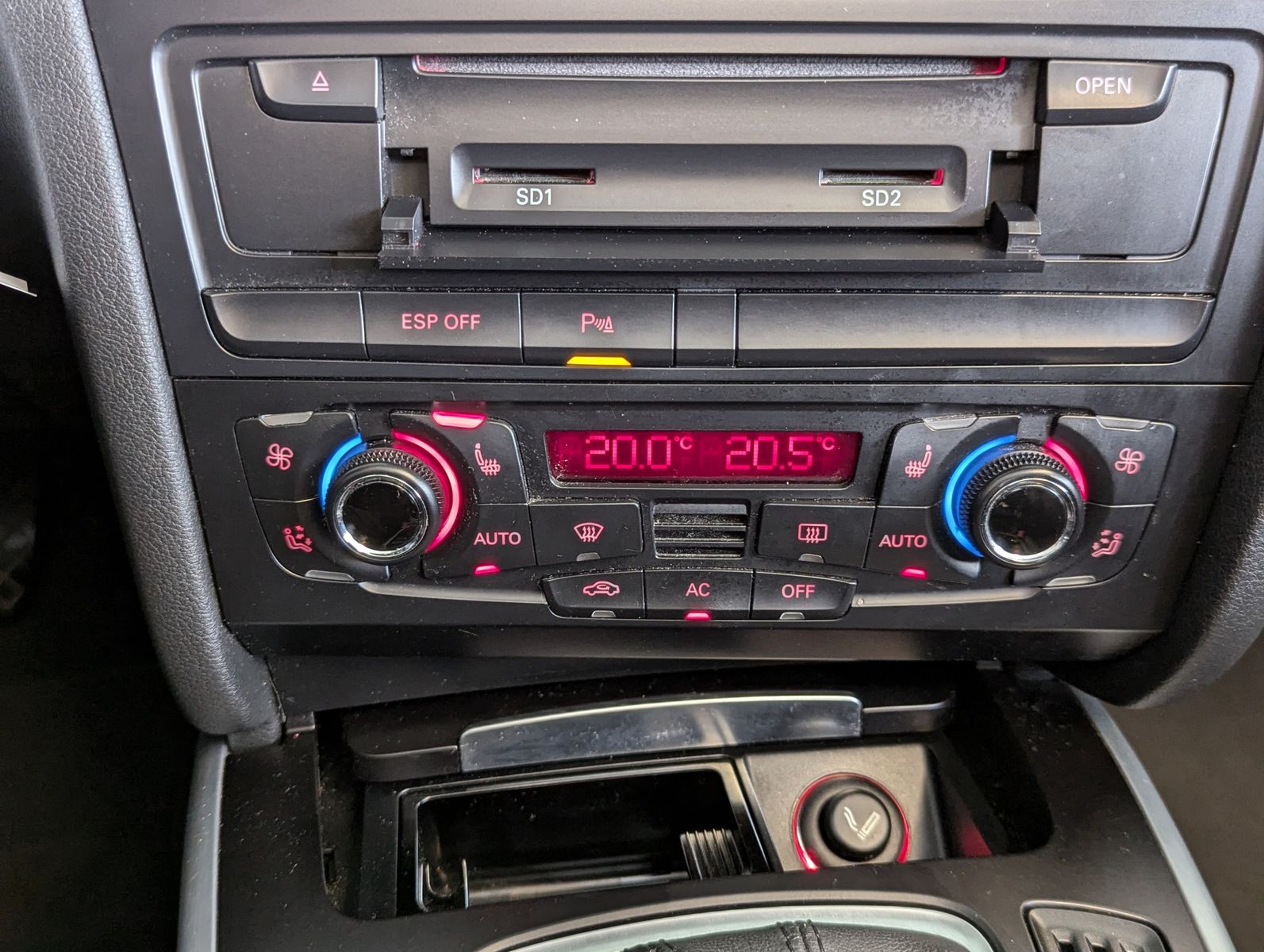 AUDI A5 2.0 S-Line Xenon Temp. Bang & Olufsen 19" - Image 24
