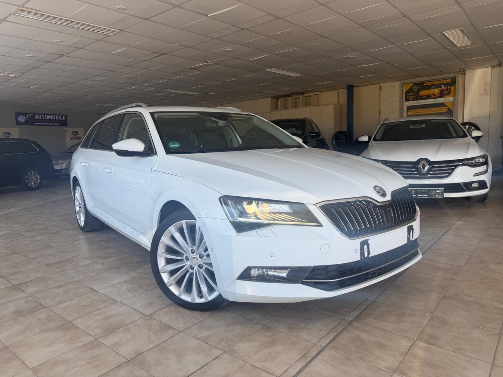 Skoda Superb Combi Style 4x4 mit Panorama