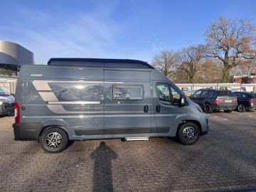 HYMER  ERIBA  HYMERCAR Redwood 600 