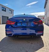 BMW M4 Competition LCI KwV3 Eventuri V2 - blaue BMW M4