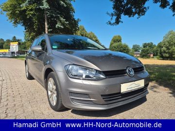 Volkswagen Golf - 1