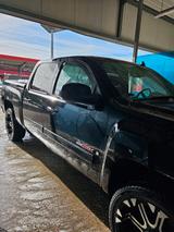 Chevrolet Silverado Z 71 mit Gasanlage