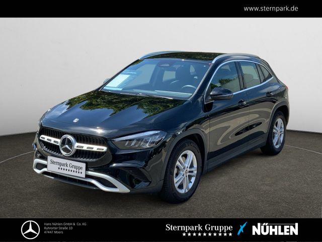 MERCEDES-BENZ GLA 200 Navi+Automatik+Klima+LED+Rückfahrkamera