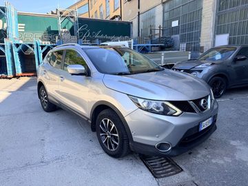 Nissan Qashqai - 2