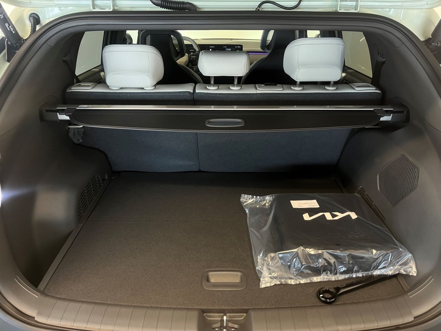 Fahrzeugabbildung Kia EV3 GT Line, Harman Kardon, Sitzlüftung, LED, Me