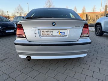 BMW 318 - 6