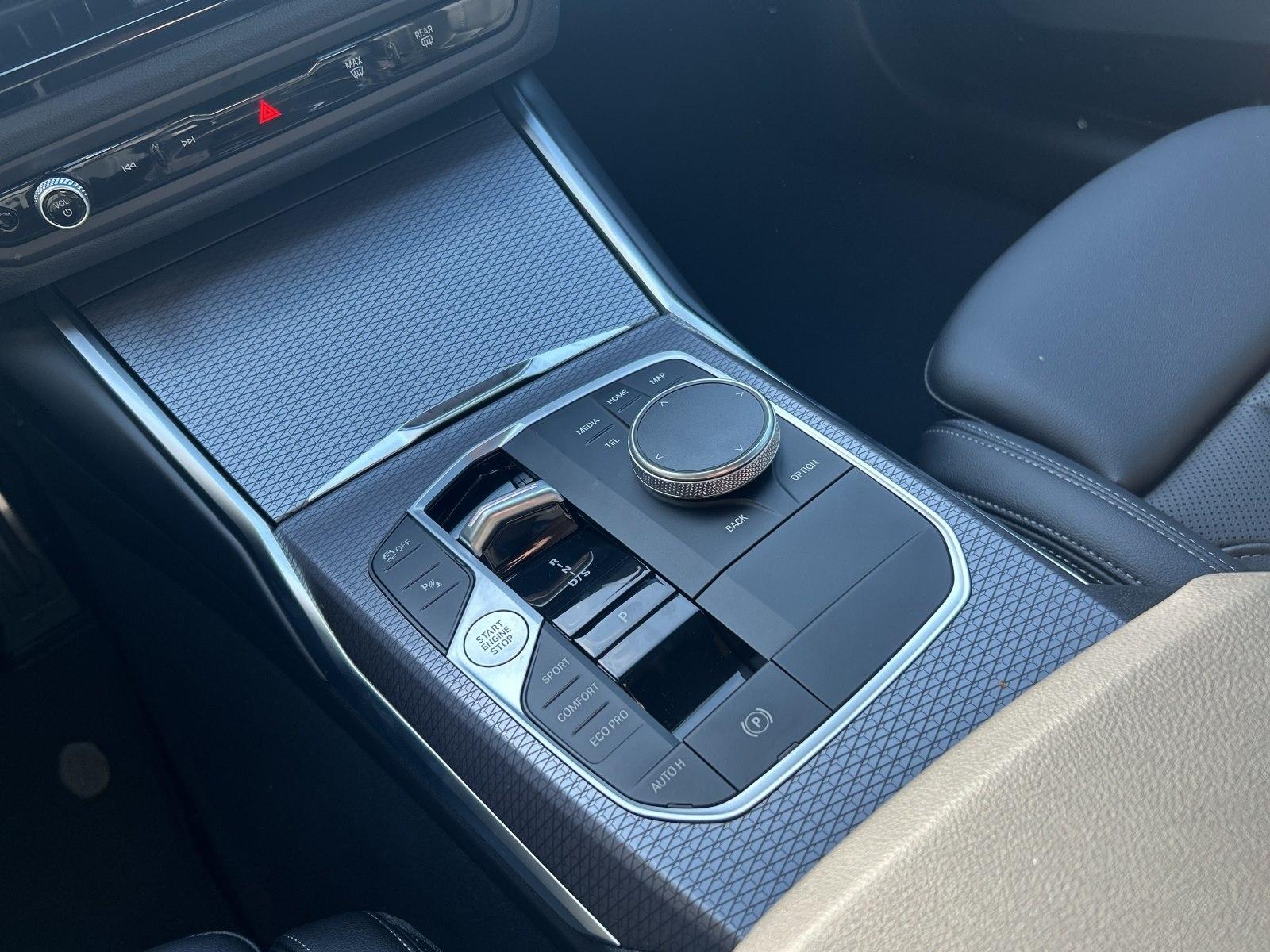 BMW 320d M Sport|AHK|Stop&Go|HiFi|DrivingAss.