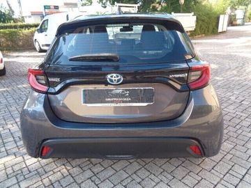 Toyota Yaris - 4