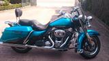 Harley-Davidson Road King - HARLEY-DAVIDSON 2011 ROAD KING