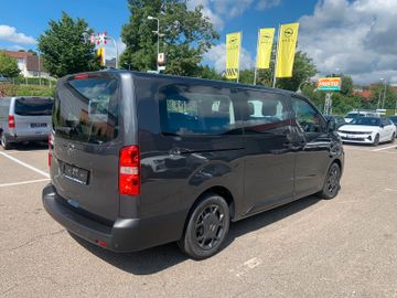 Bild 7 Opel Vivaro Kombi XL 9 Sitze 8 AT Heckklappe