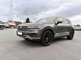 Volkswagen Touareg 4.0 V8 TDI - Der letzte seiner Art - VW Touareg Gebrauchtwagen in Lübeck