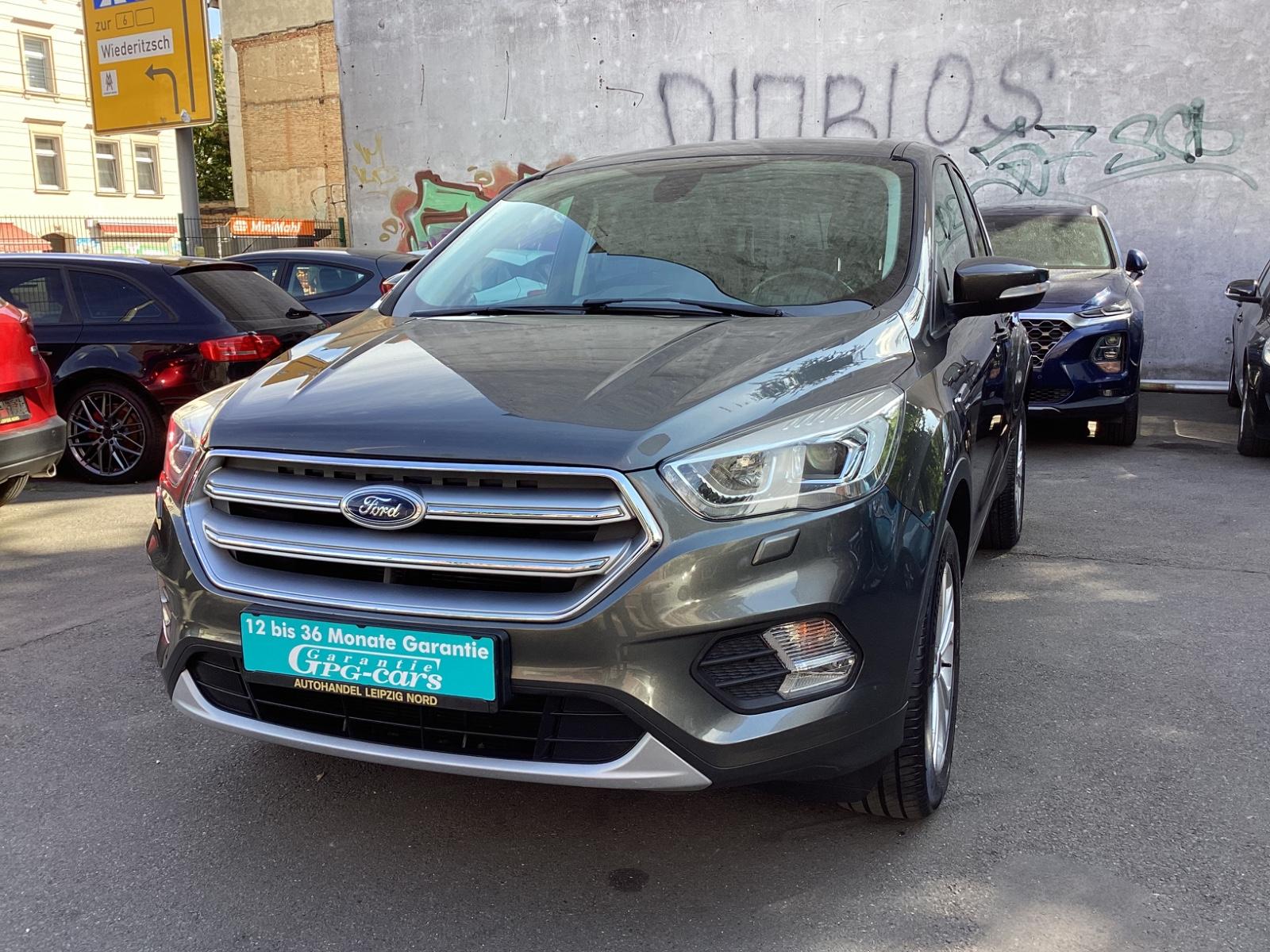 Ford Kuga Titanium Navi Rückfahrkamera
