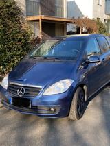 Mercedes-Benz A 160 BlueEFFICIENCY - - Mercedes-Benz A 160 in Frankfurt (Main)